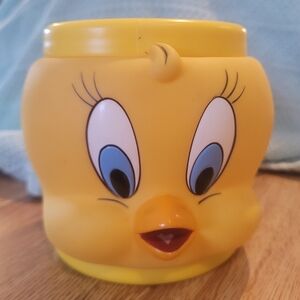1992 Vintage Tweety Bird 3D Mug